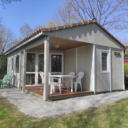Chalet Simple Au Camping L'Etruyere Au Lac La Tardiere Buitenkant foto